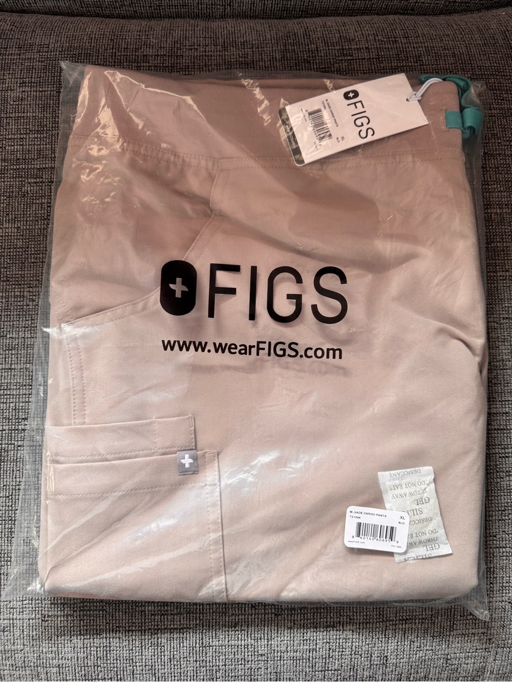 FIGS Scrub Set. NWT. XL - Picture 3 of 5